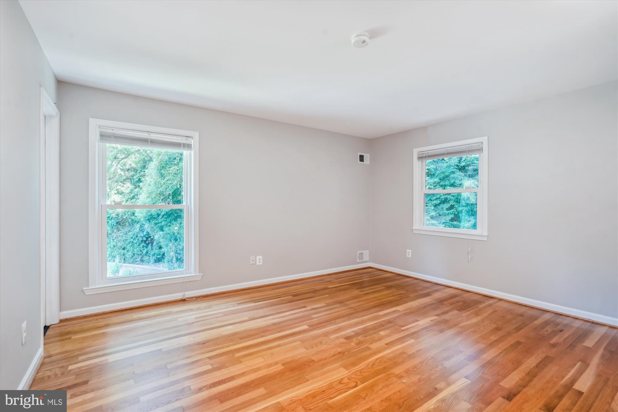 LAKEWOOD ESTATES - Residential