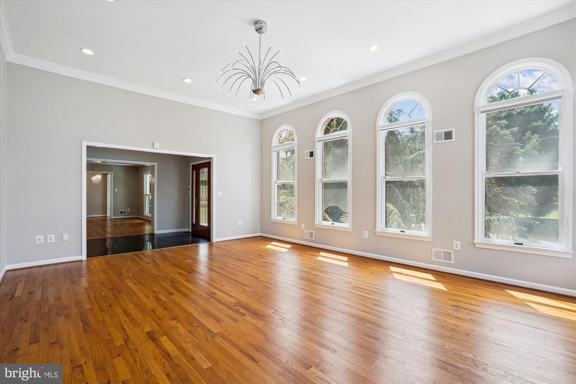 13601 VALLEY DRIVE