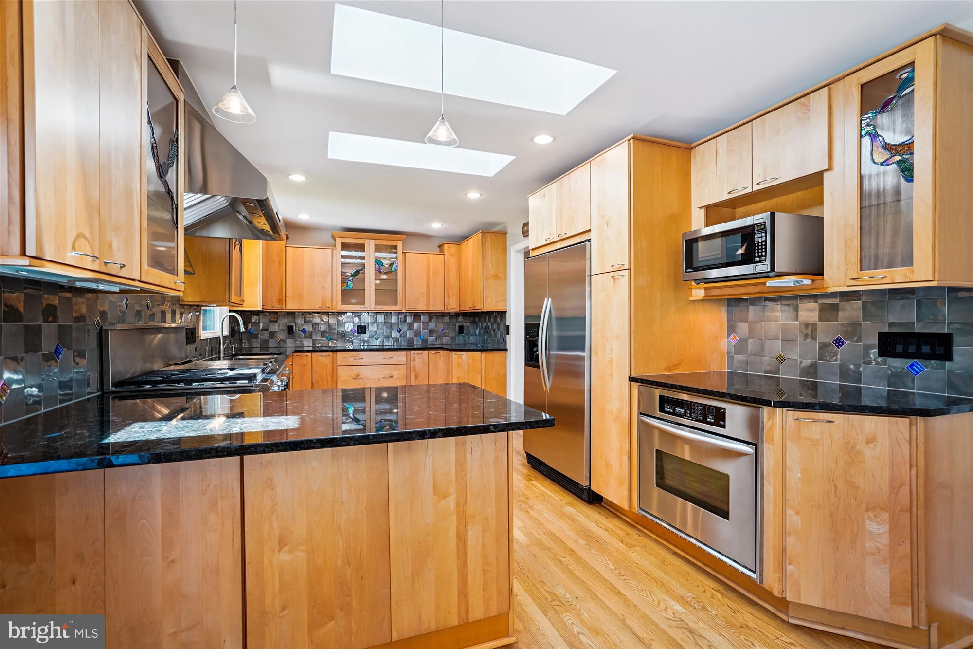 LAKEWOOD ESTATES - Residential