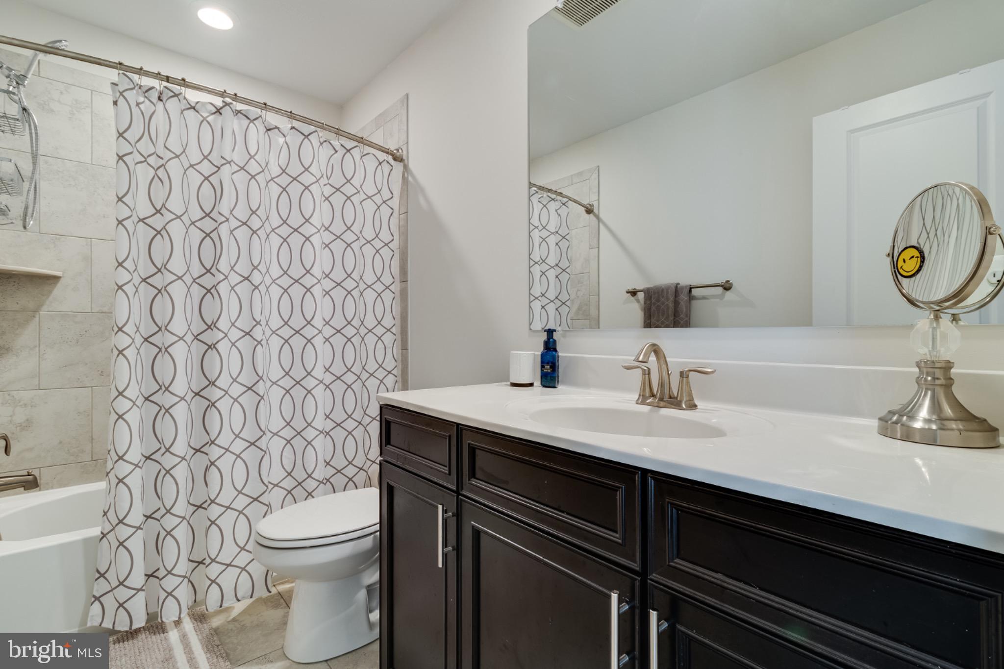 THE WOODS AT MYRTLE POINT - Residential