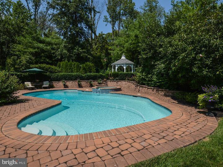 WOODS AT GWYNEDD V - Residential