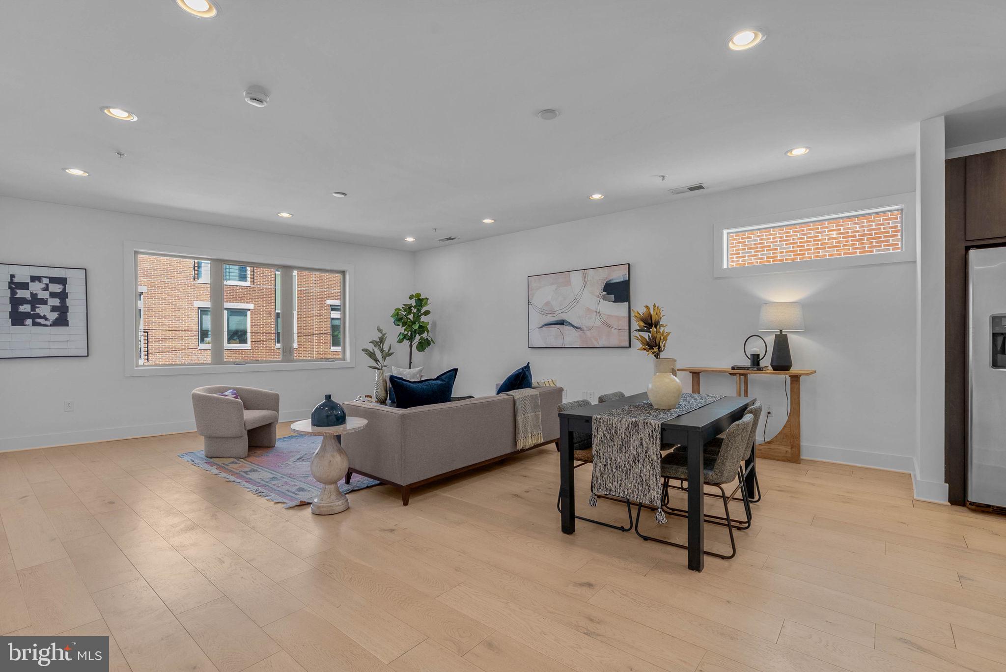 BELLA VISTA - Residential