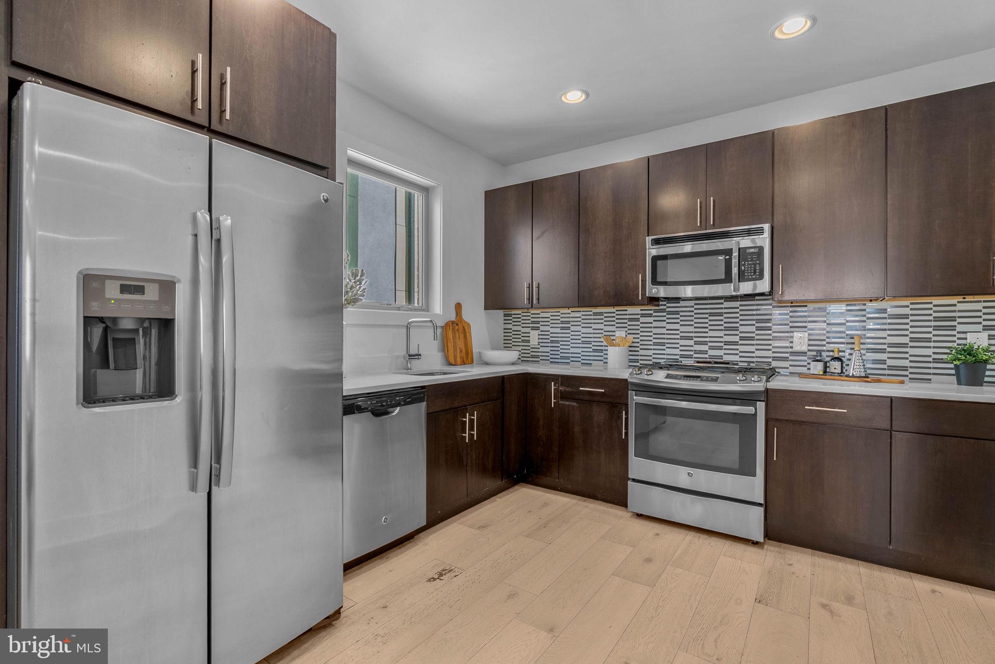 BELLA VISTA - Residential