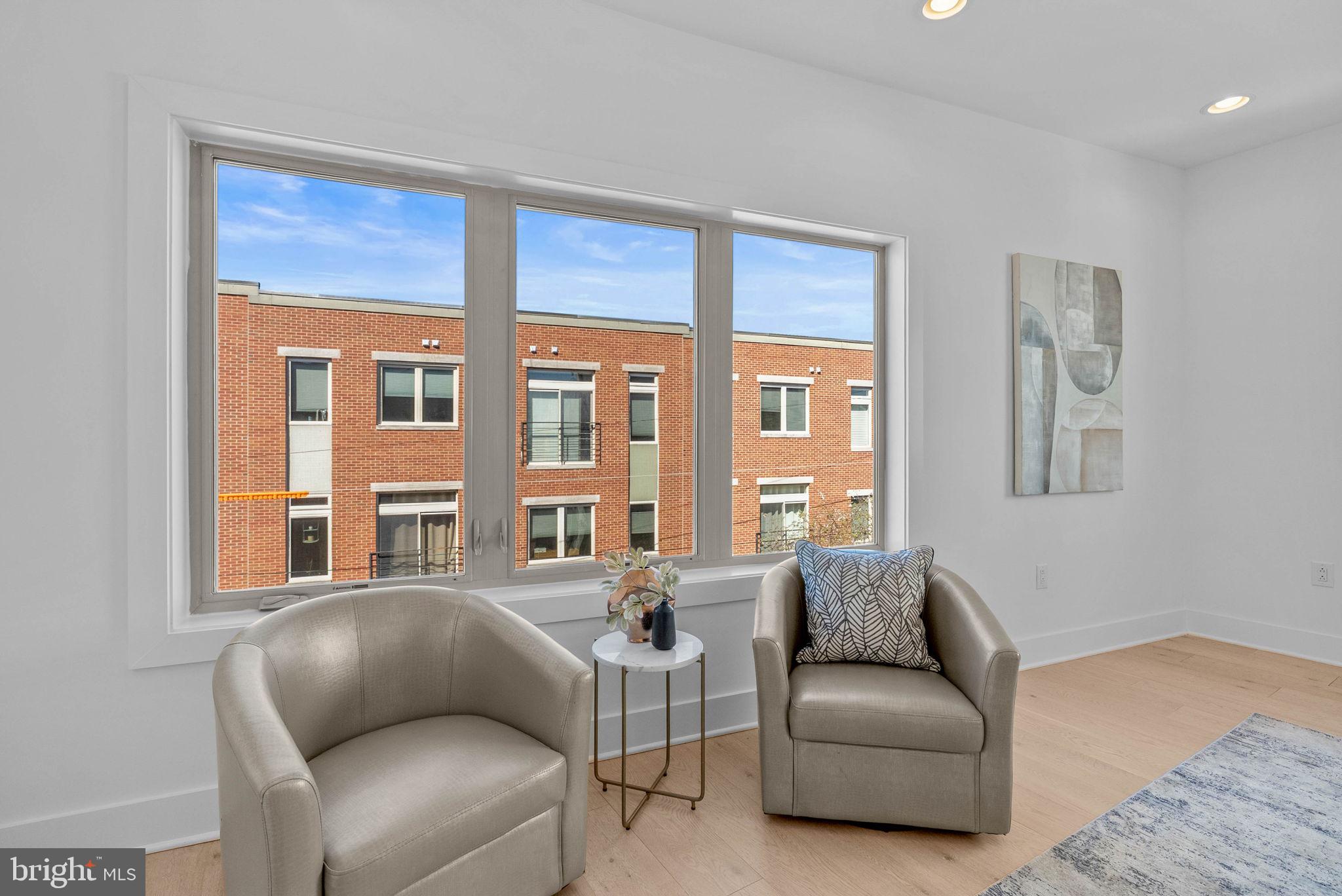 BELLA VISTA - Residential