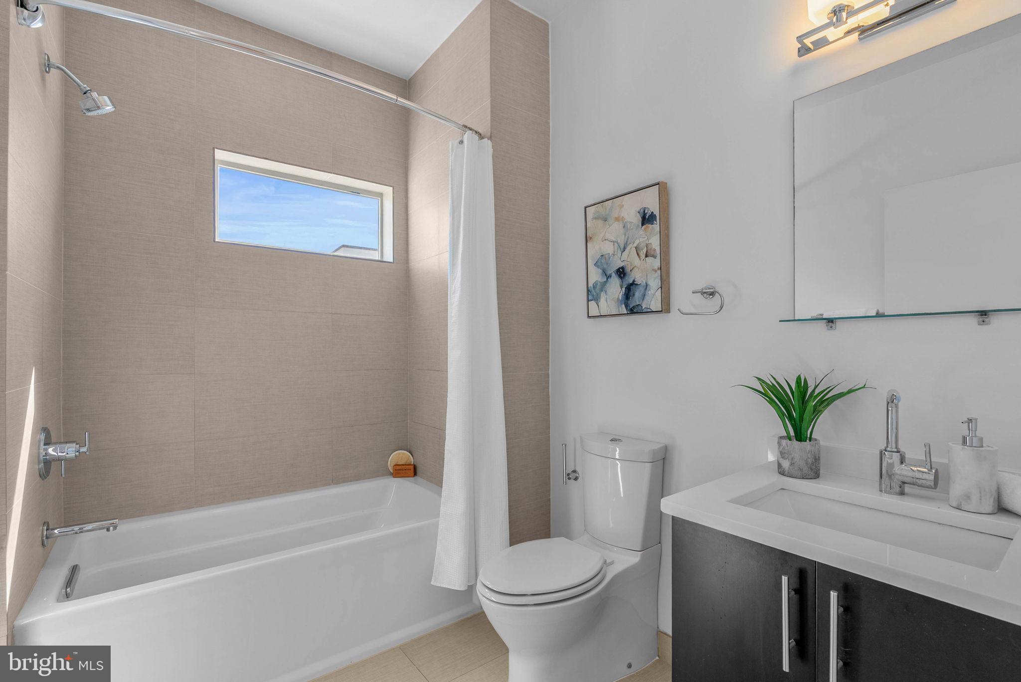 BELLA VISTA - Residential