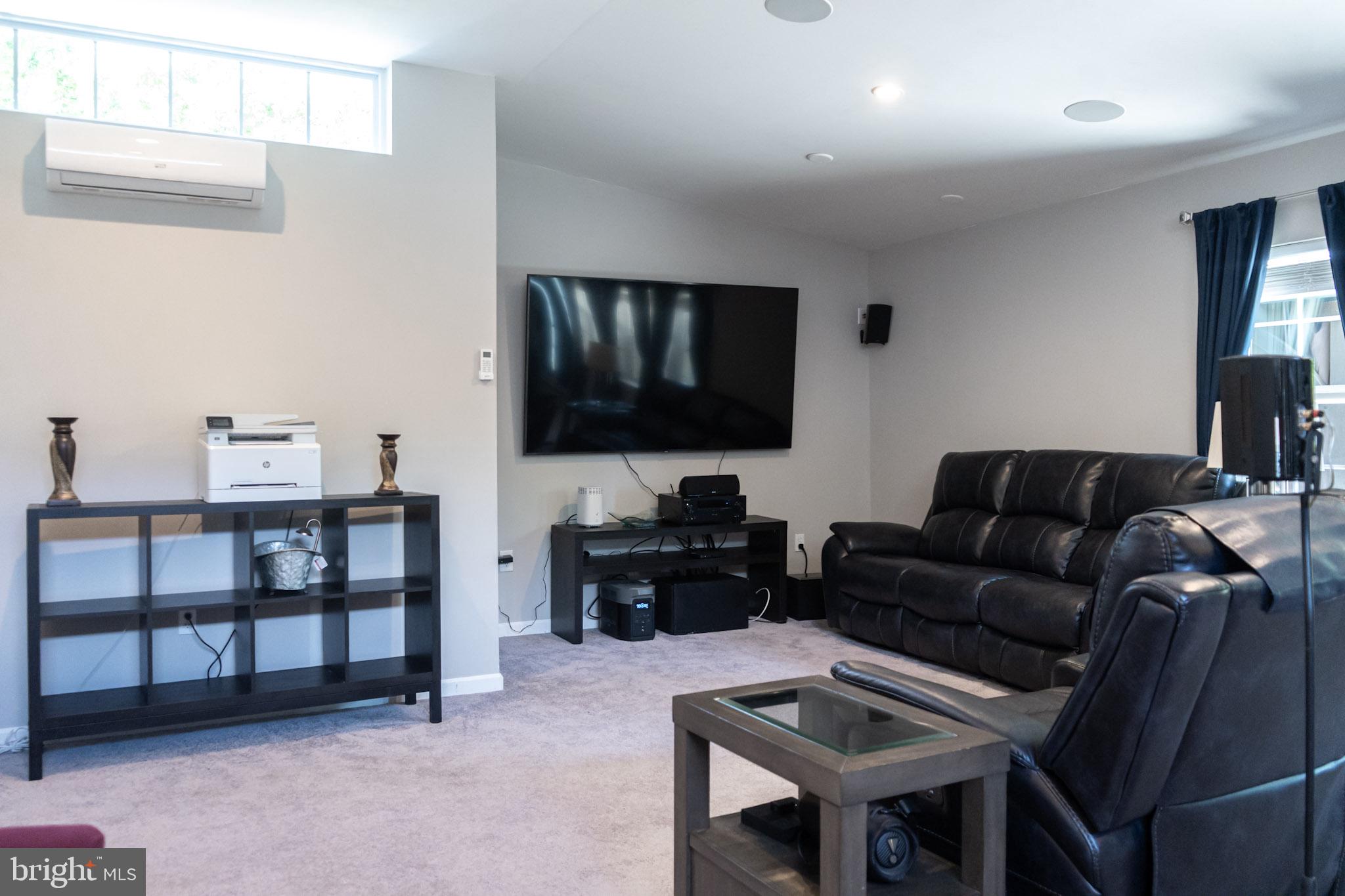 HARFORD LANDING - Residential