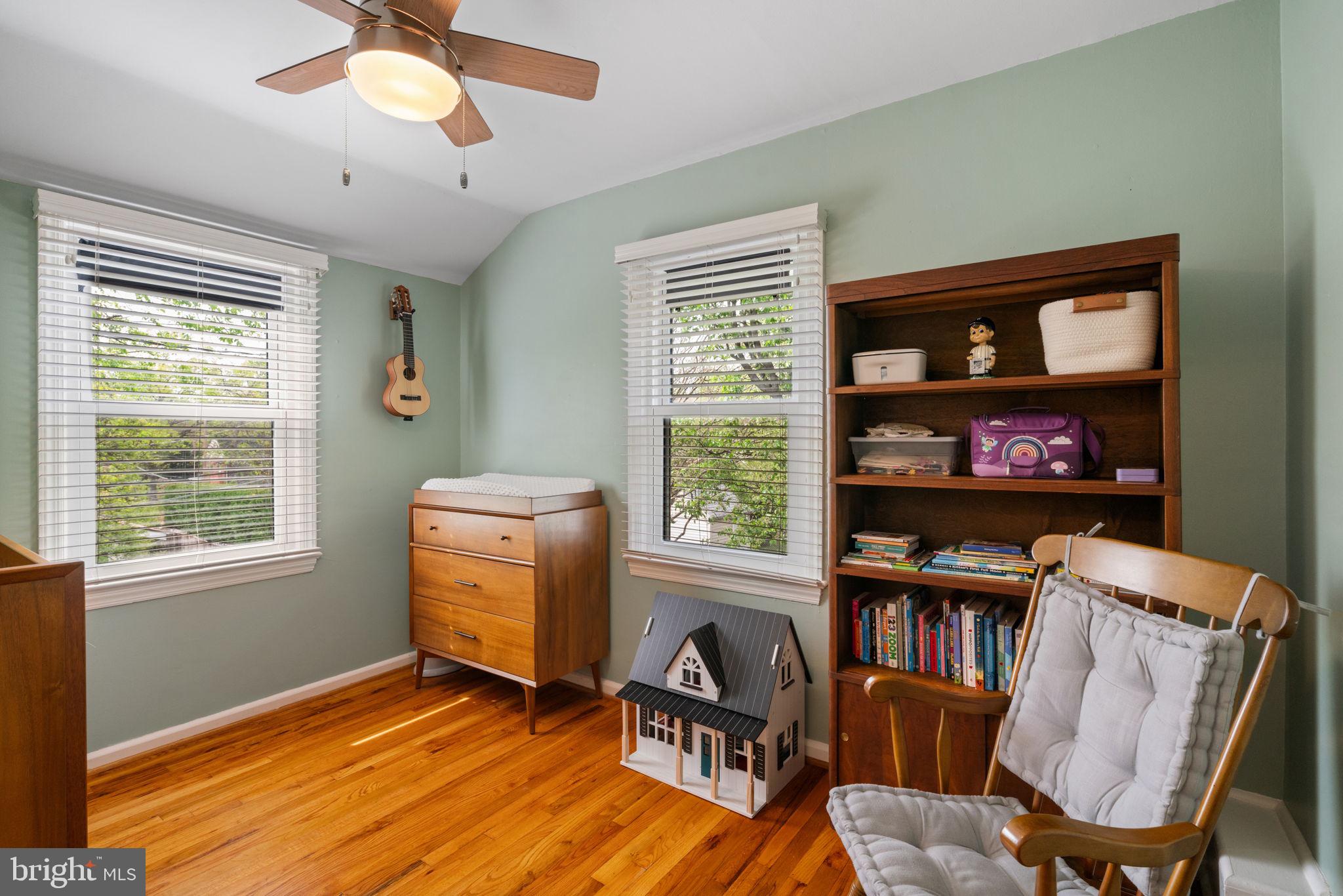 JEFFERSON MANOR - Residential