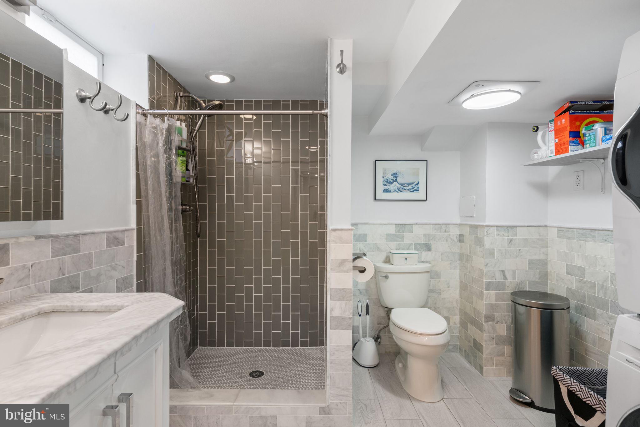 JEFFERSON MANOR - Residential