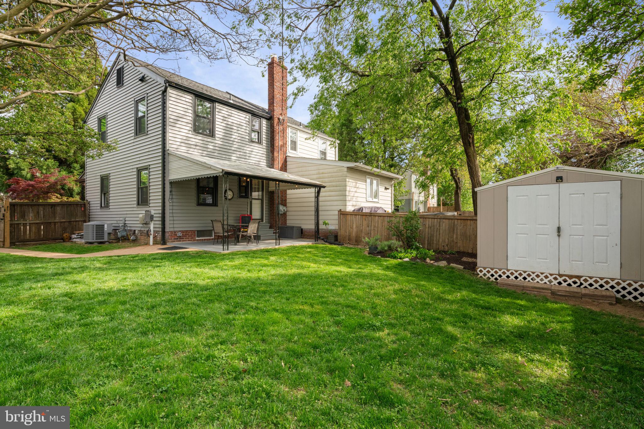 JEFFERSON MANOR - Residential