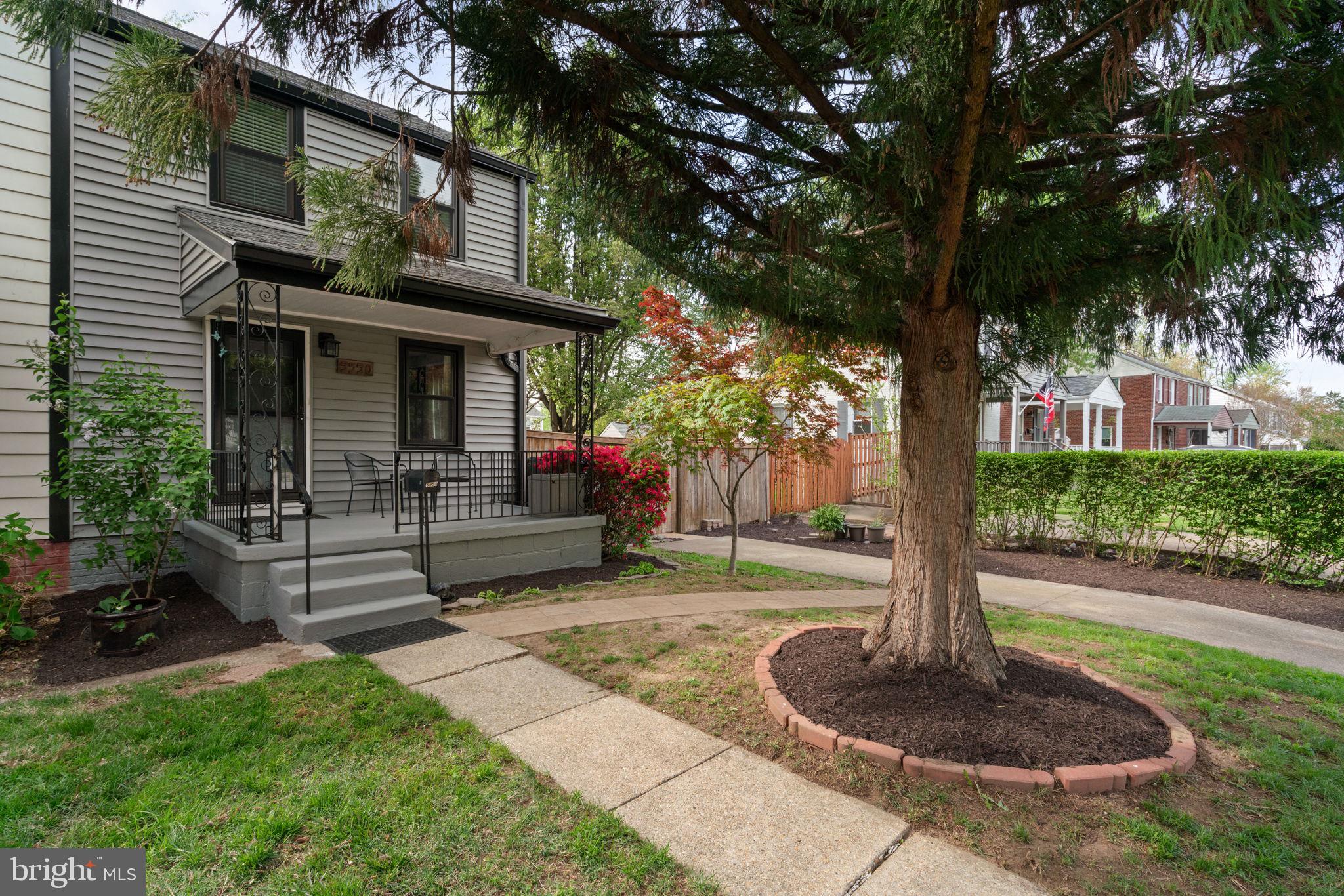 5950 WILLIAMSBURG ROAD
