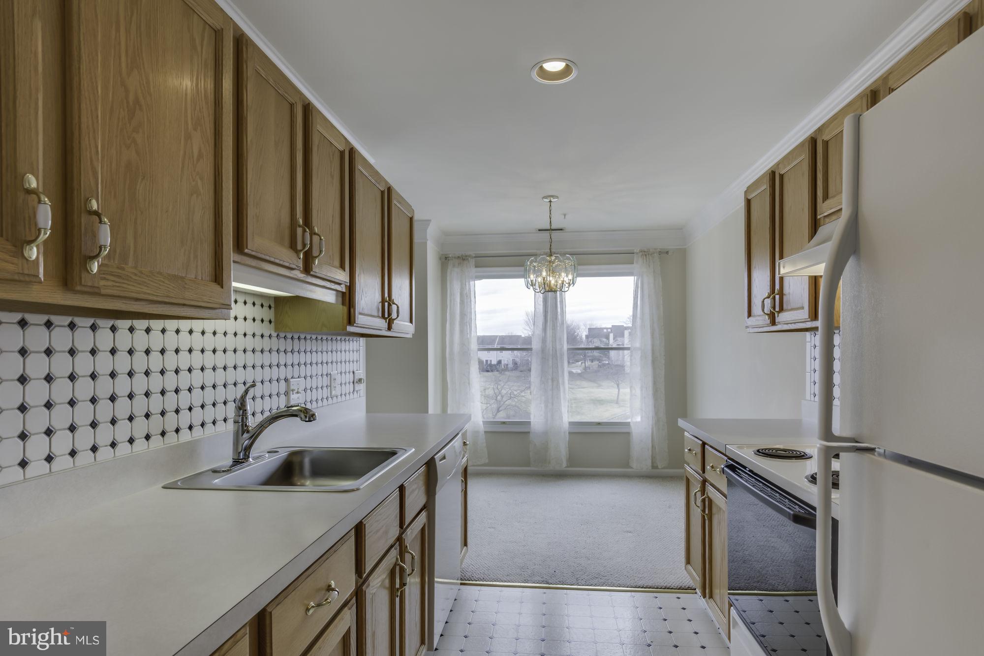 BAYSIDE MARINA - Residential Lease