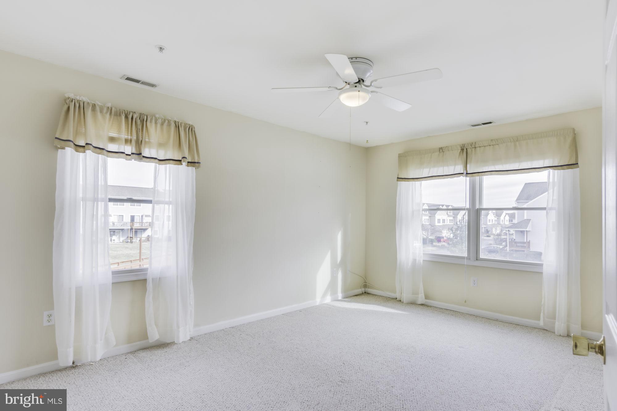 BAYSIDE MARINA - Residential Lease