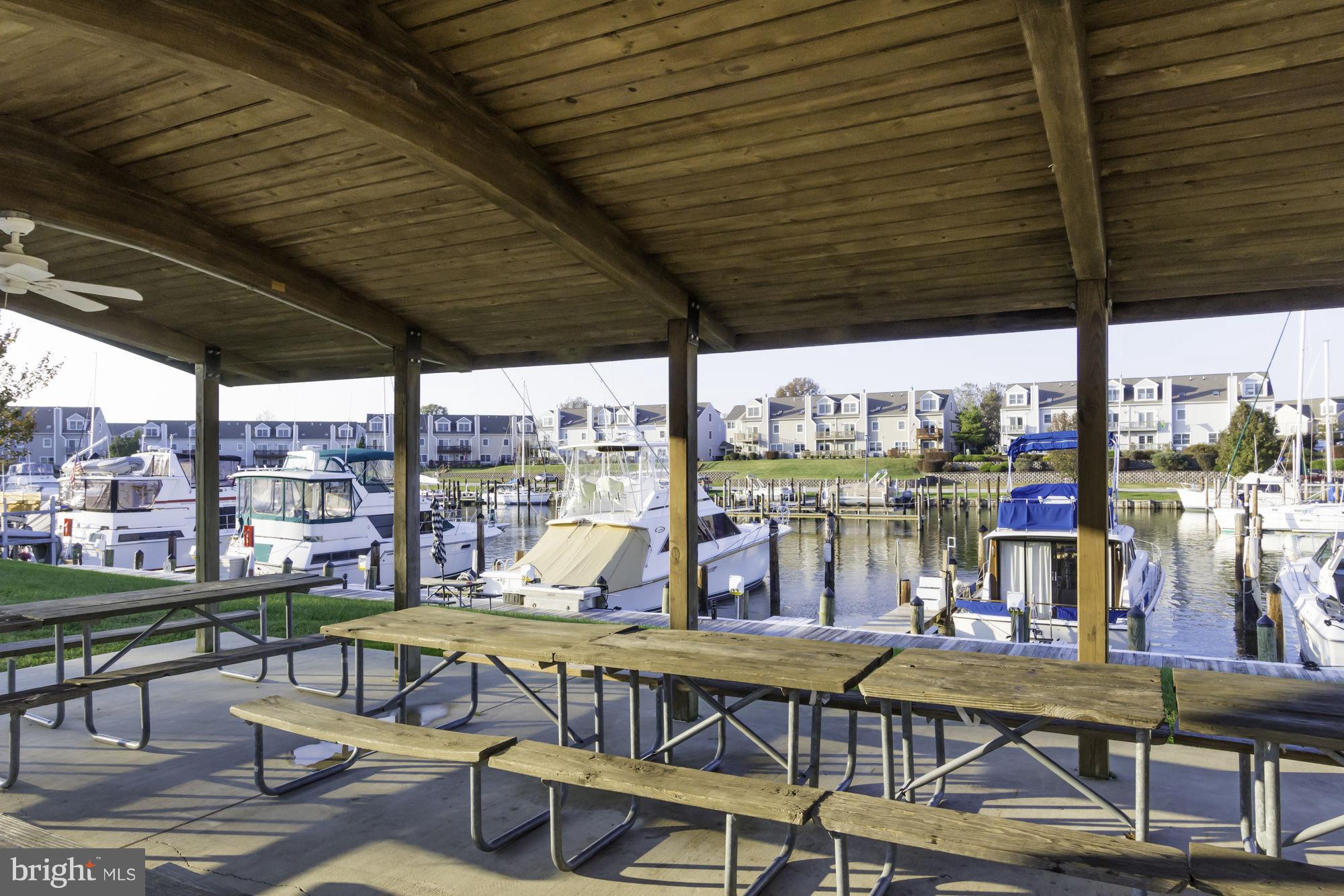 BAYSIDE MARINA - Residential Lease