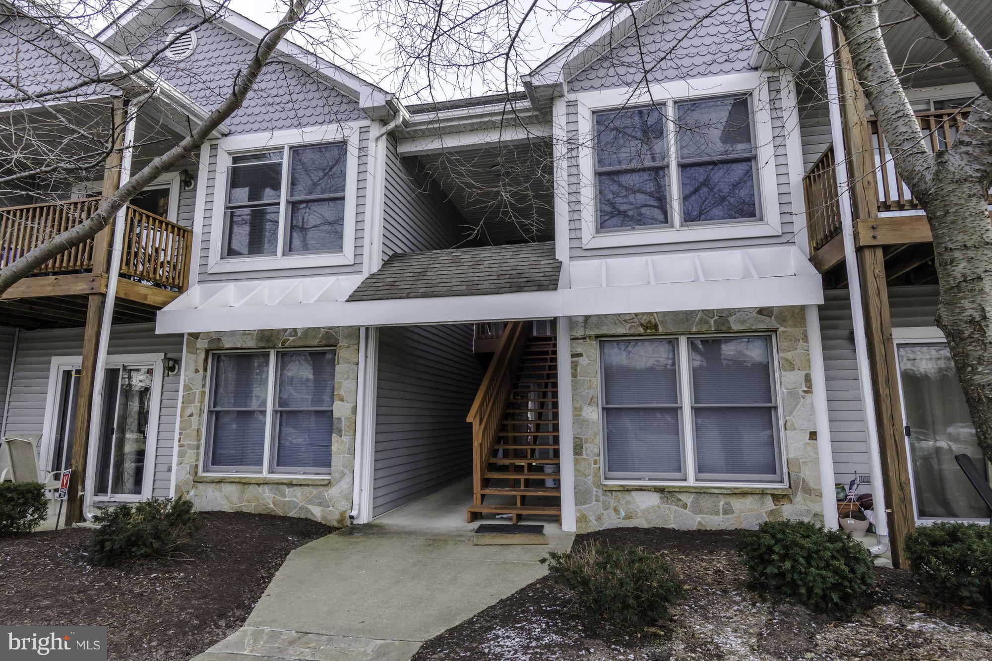 BAYSIDE MARINA - Residential Lease