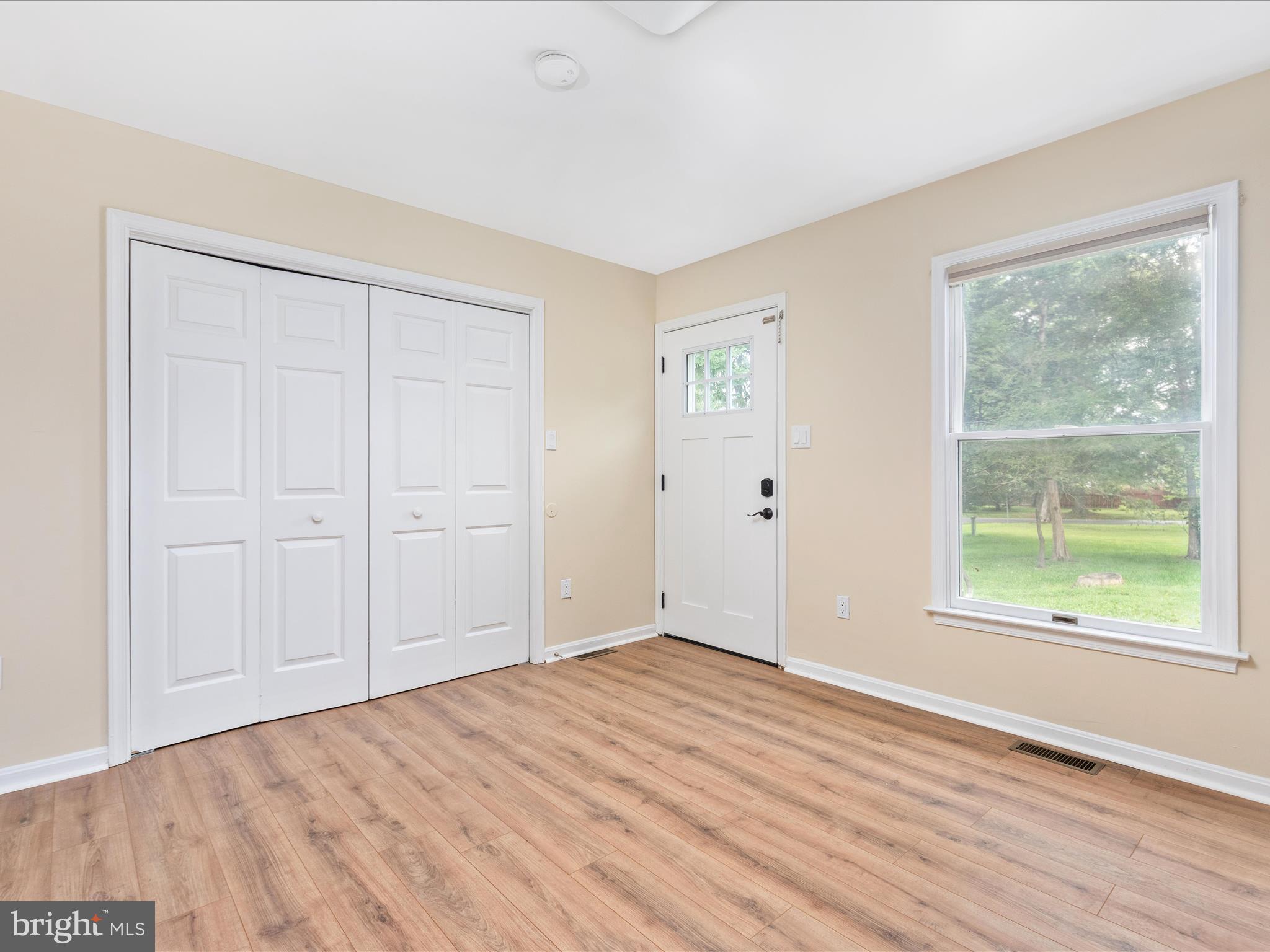 MRS H L STINNETT - Residential Lease