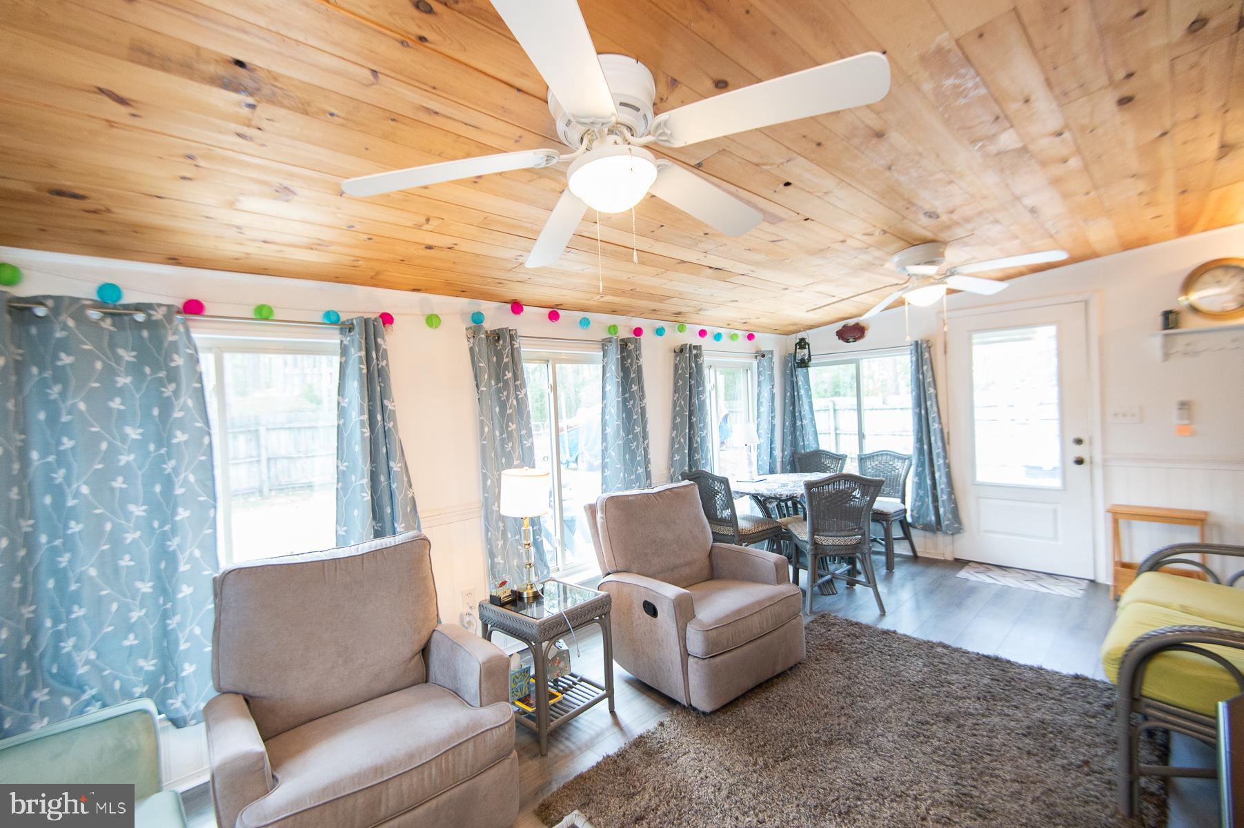 SEABREEZE - Residential