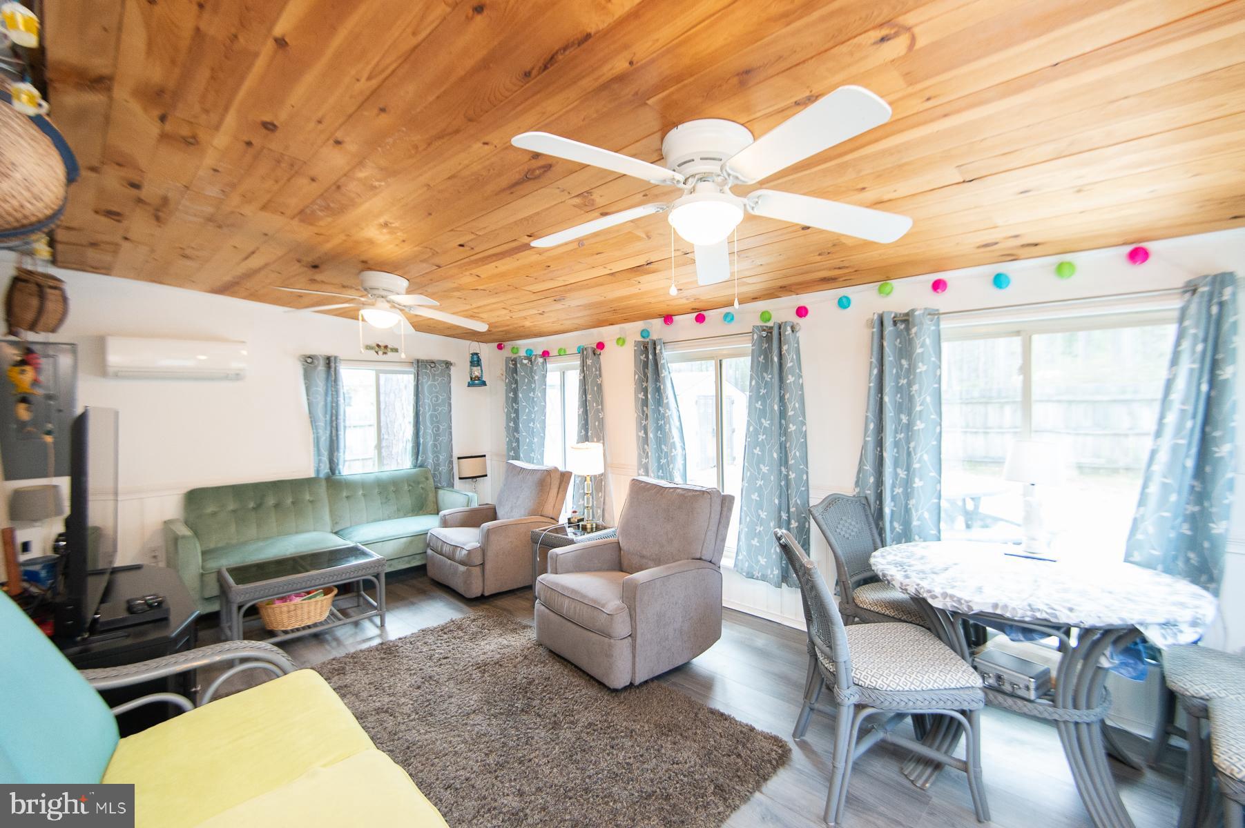 SEABREEZE - Residential