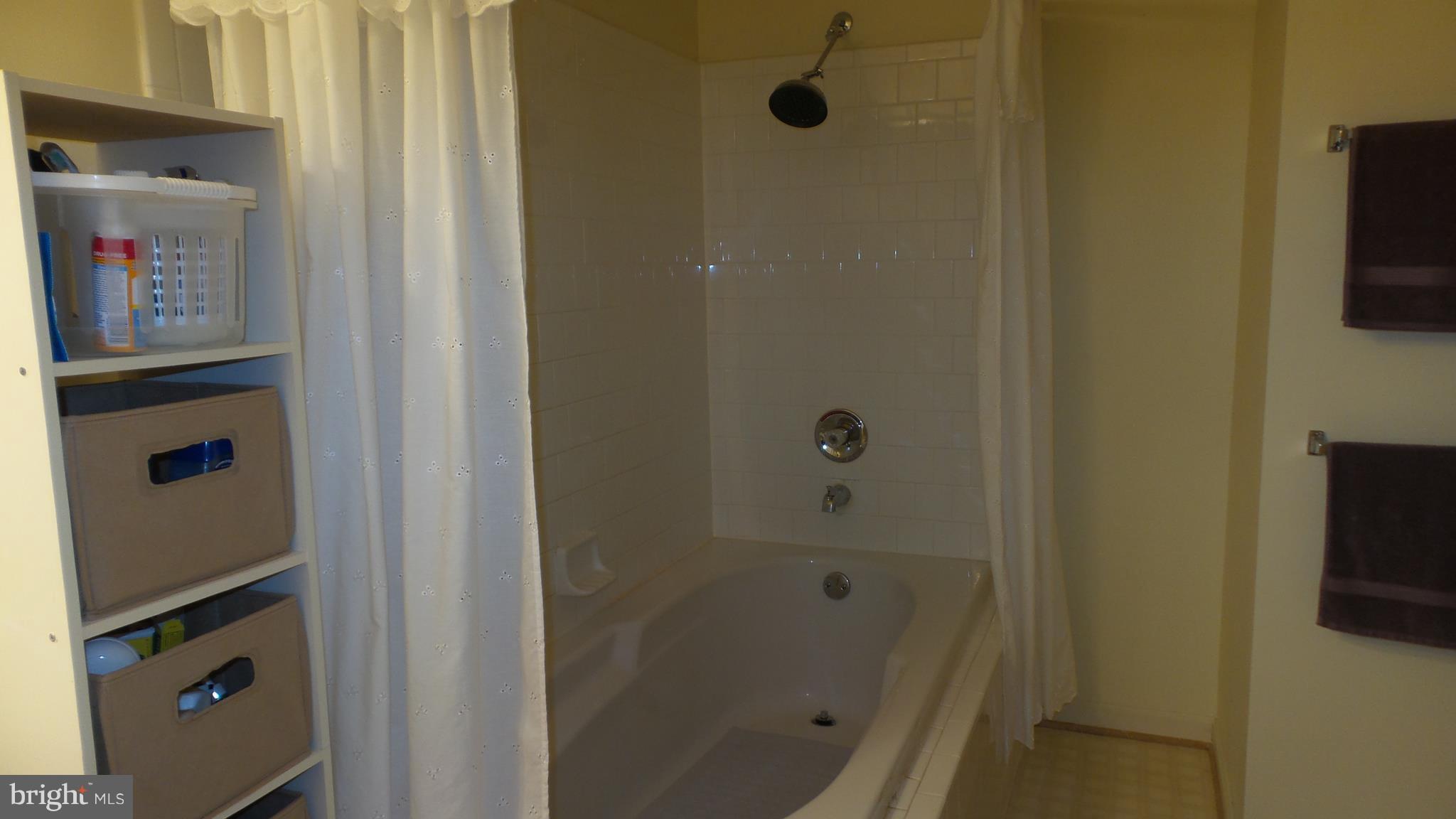 VILLAGE OF DEER PARK - Residential