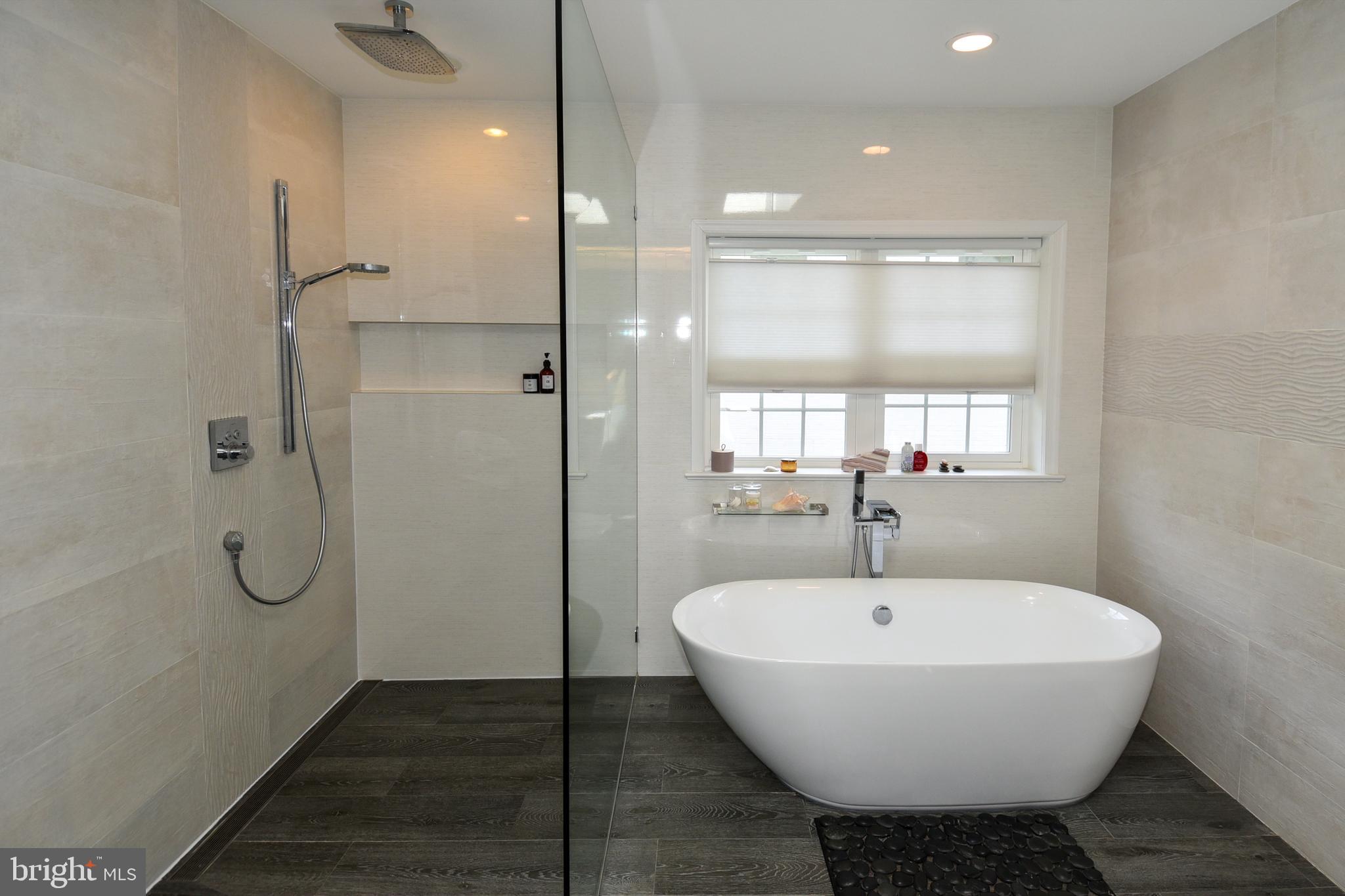 MAPLEWOOD - Residential Lease