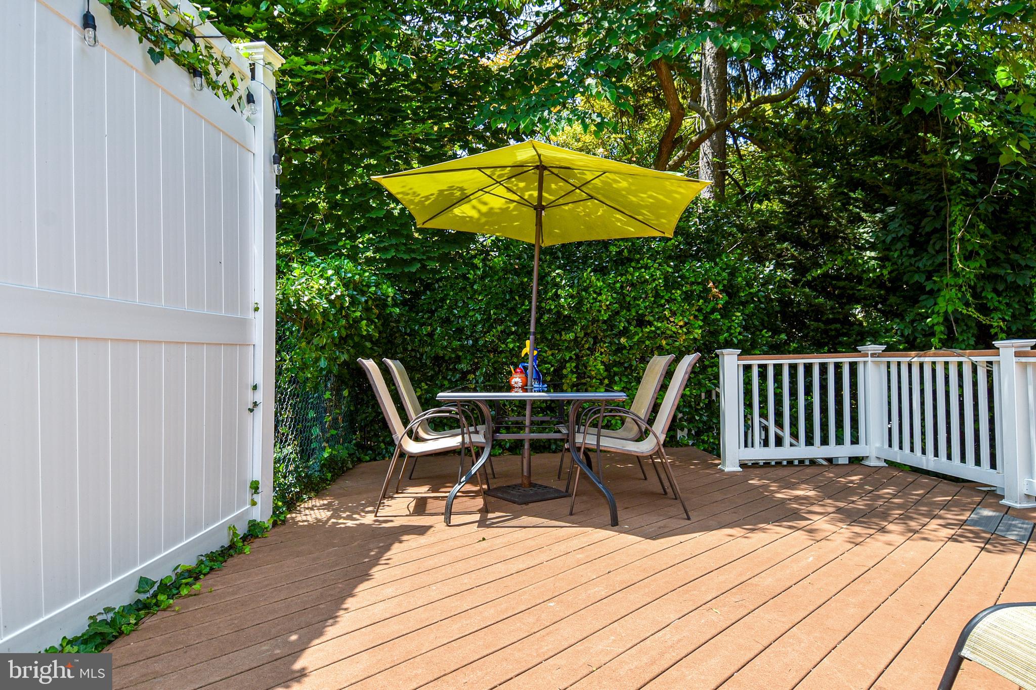 MAPLEWOOD - Residential Lease