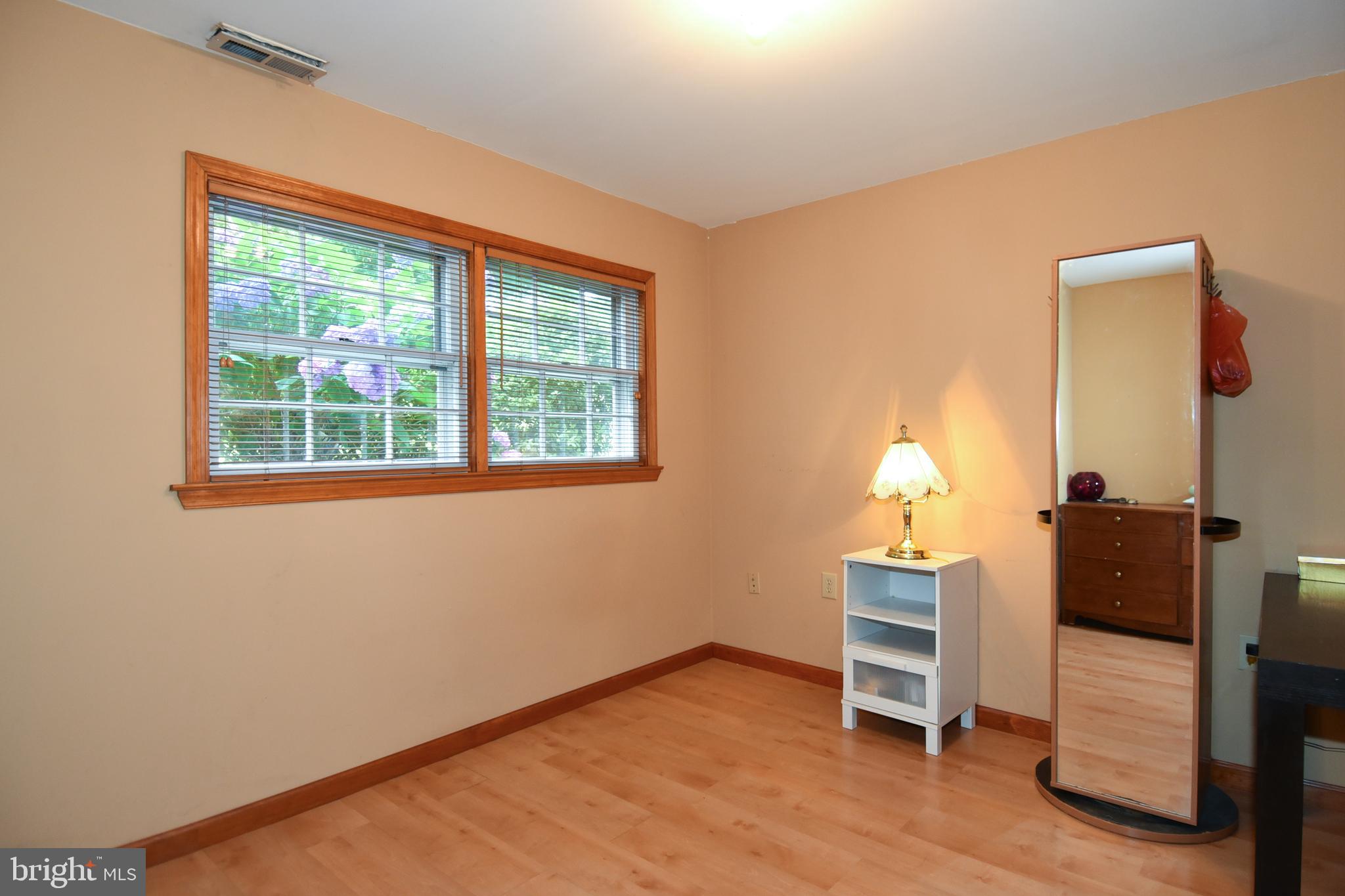 MAPLEWOOD - Residential Lease