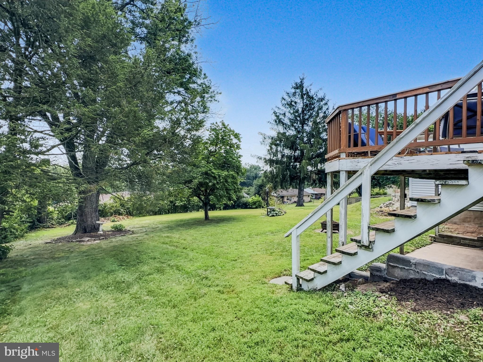 2482 BERKSHIRE LANE