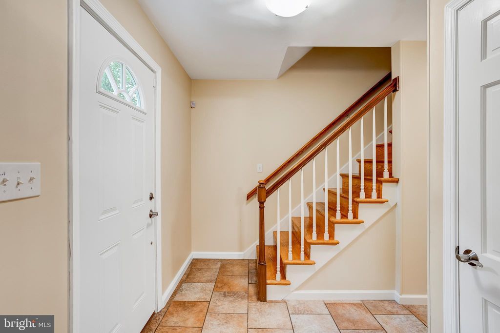 Photo of 1263 FAWNWOOD DR, LANCASTER, PA 17601 (MLS # PALA2034710)