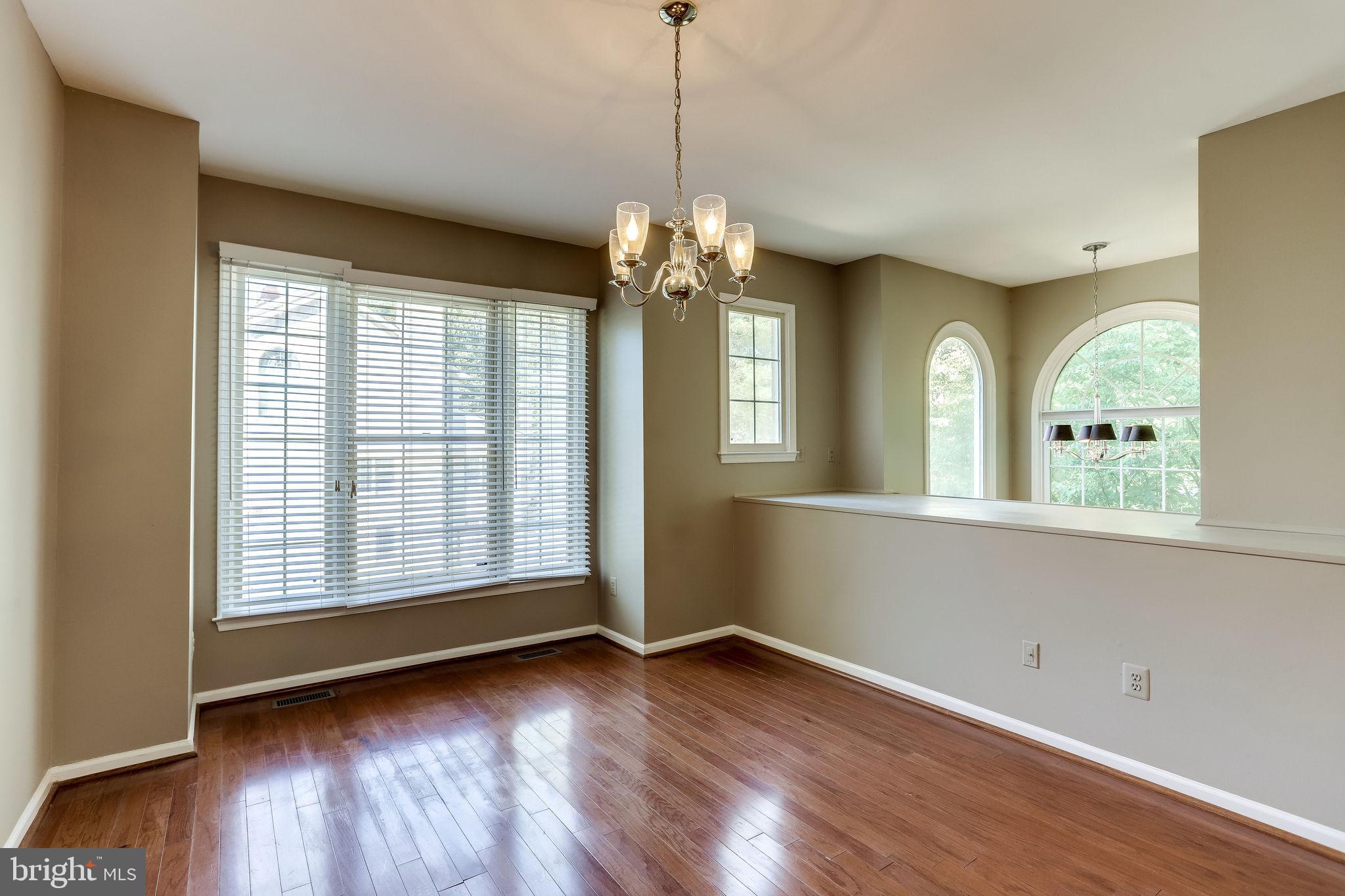 HALSTEAD GLEN - Residential Lease