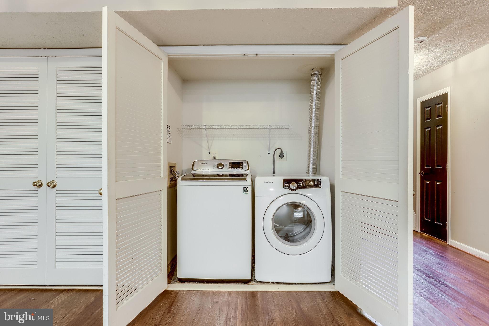 HALSTEAD GLEN - Residential Lease