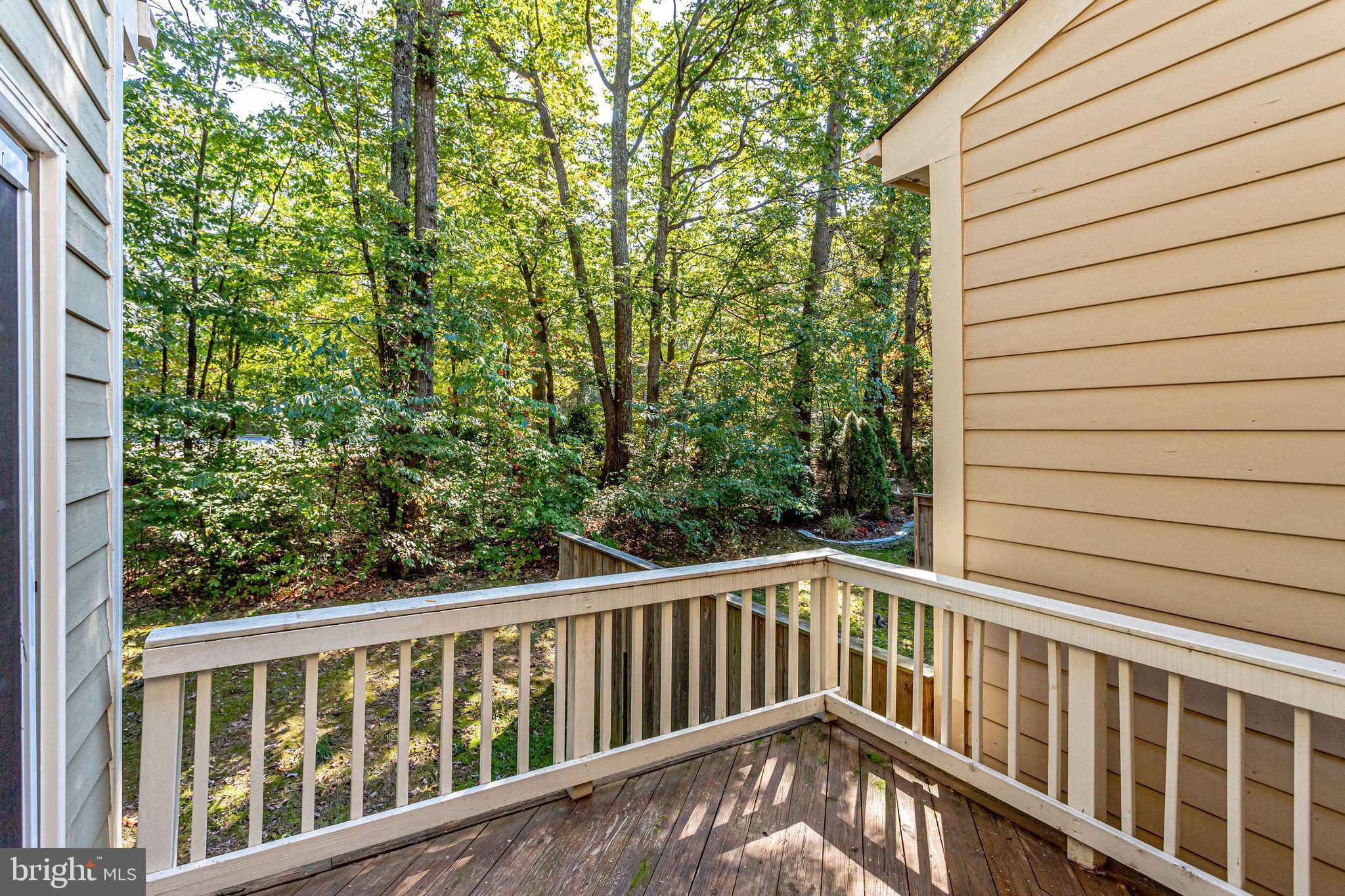 HALSTEAD GLEN - Residential Lease