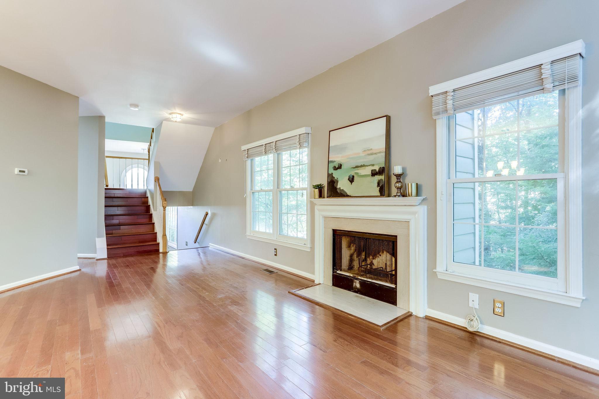 HALSTEAD GLEN - Residential Lease