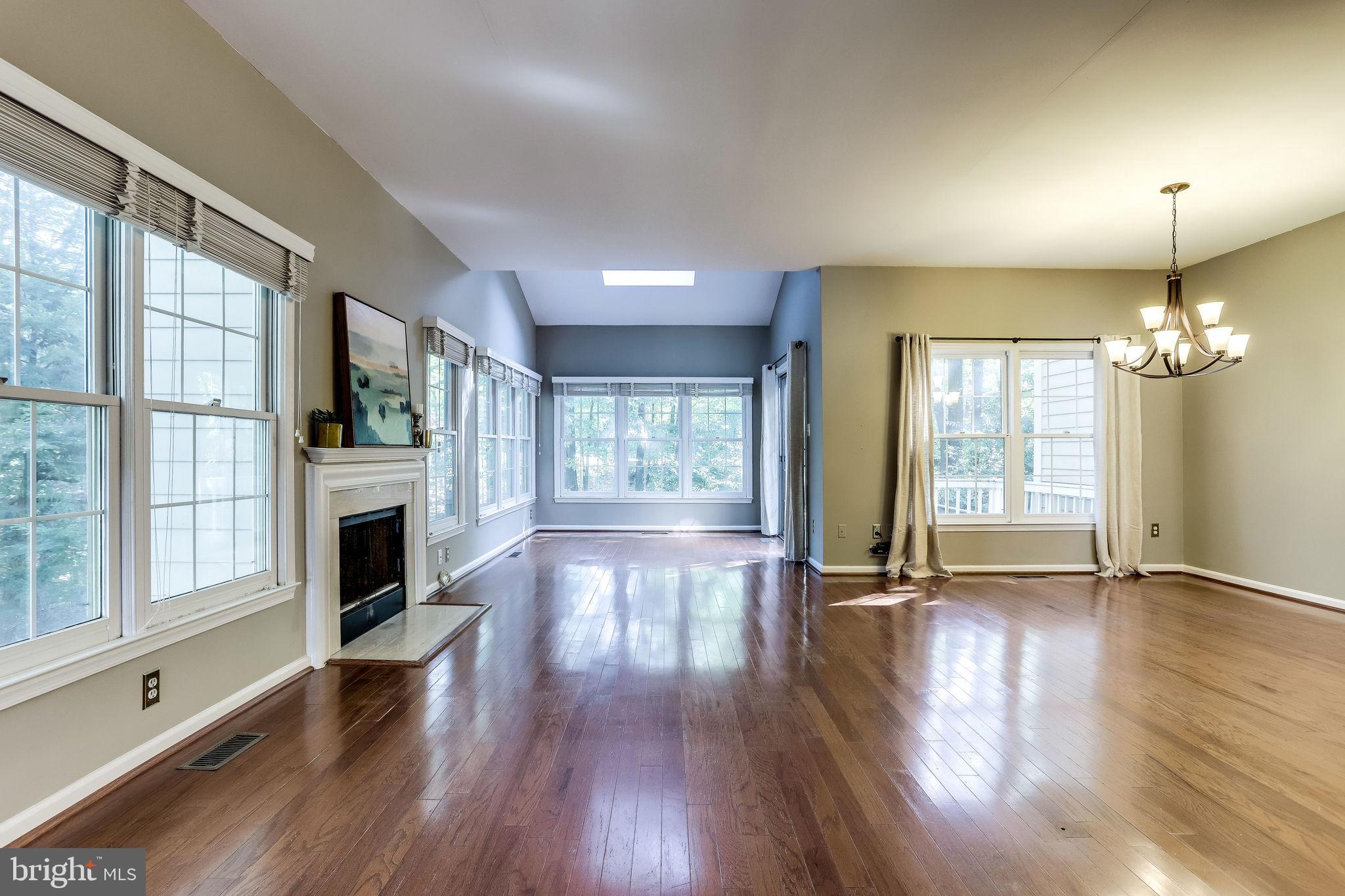 HALSTEAD GLEN - Residential Lease