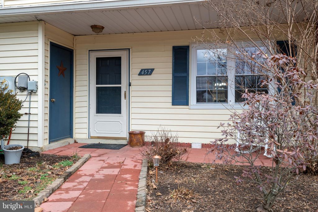 Photo of 457 Crosswinds Drive, LITITZ, PA 17543 (MLS # PALA2065452)