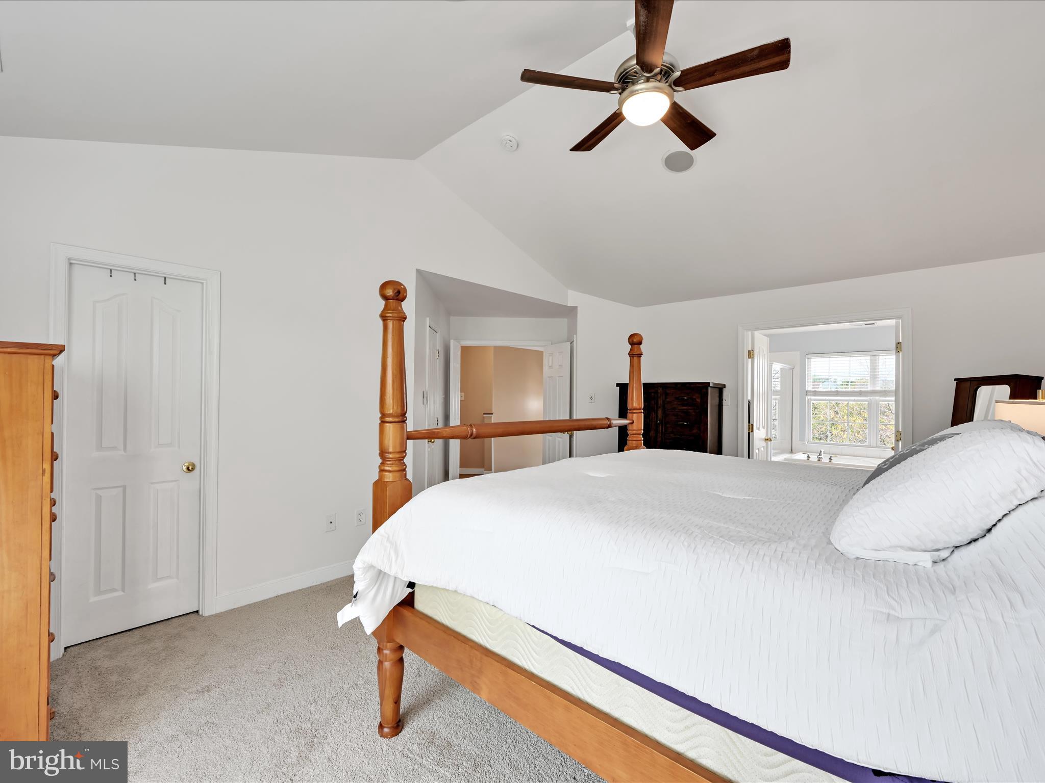 LOGANS RESERVE - Residential