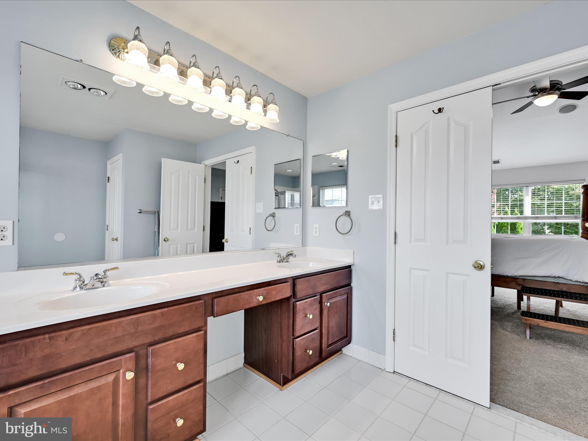 LOGANS RESERVE - Residential