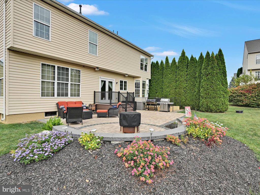 Photo of 7641 Pinewild Road, SEVEN VALLEYS, PA 17360 (MLS # PAYK2090850)