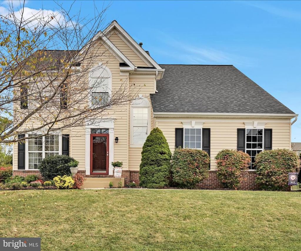 Photo of 7641 Pinewild Road, SEVEN VALLEYS, PA 17360 (MLS # PAYK2090850)