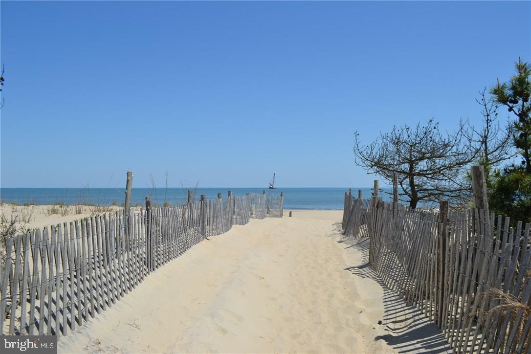 NORTH REHOBOTH - Residential