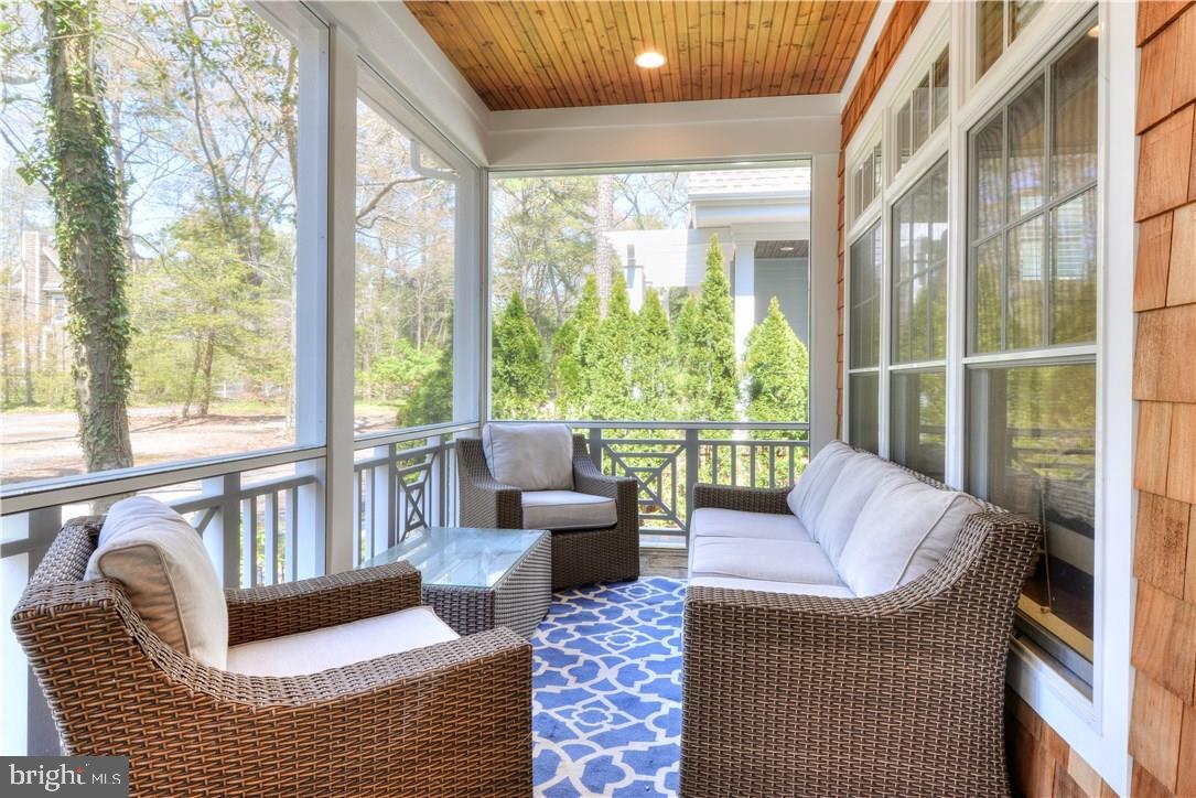 NORTH REHOBOTH - Residential