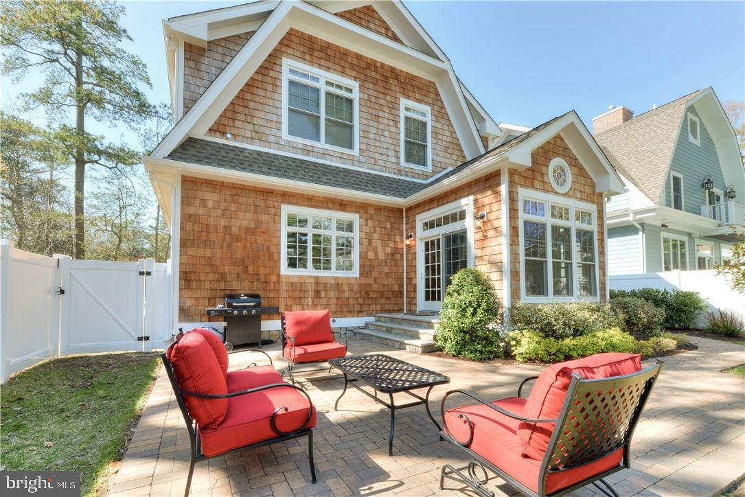 NORTH REHOBOTH - Residential