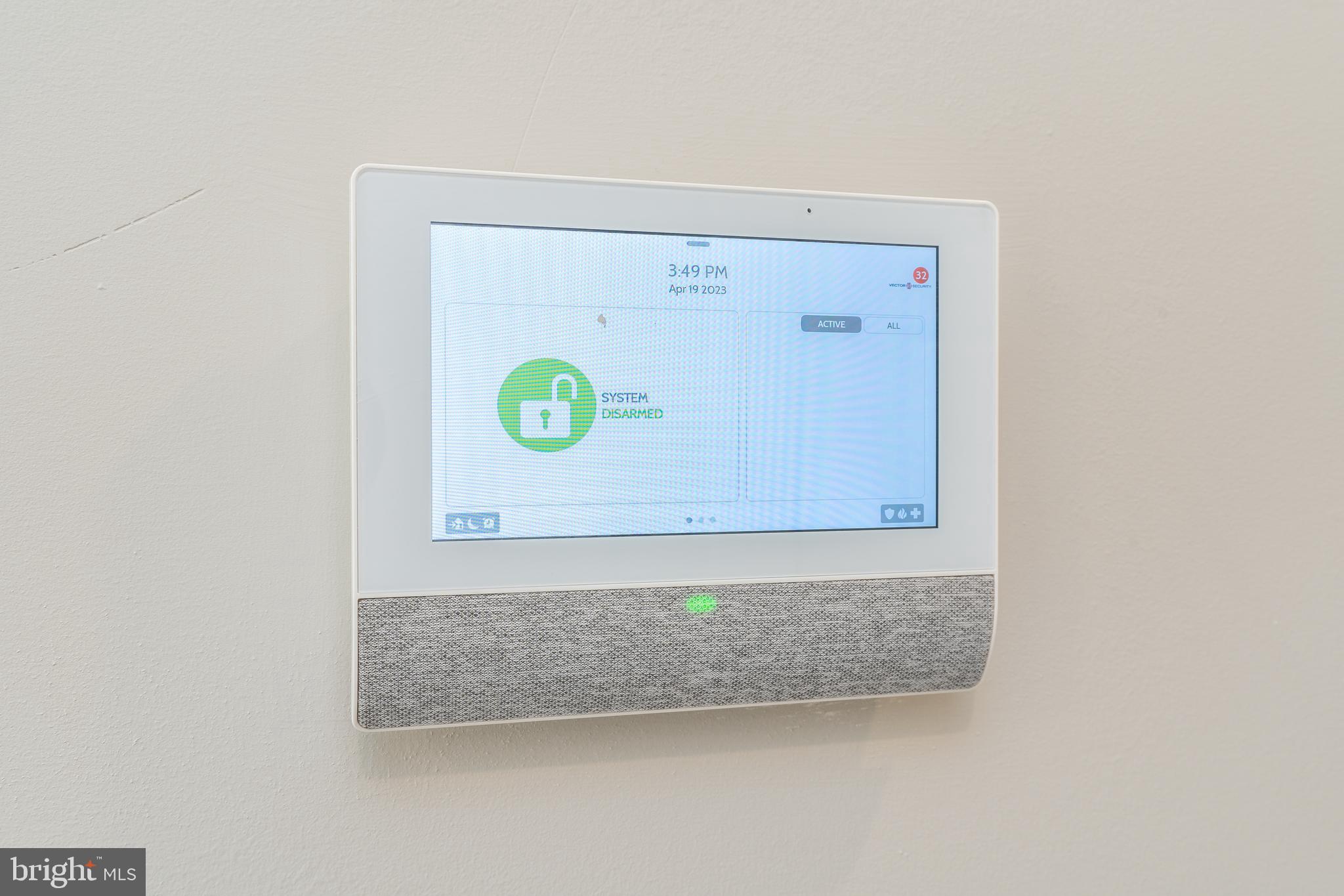 TEMPLE UNIVERSITY - Residential Lease