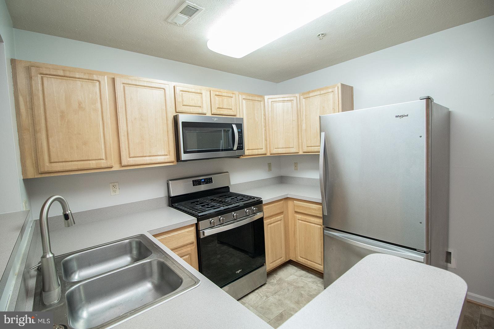 WESTMEATH CONDOS - Residential Lease