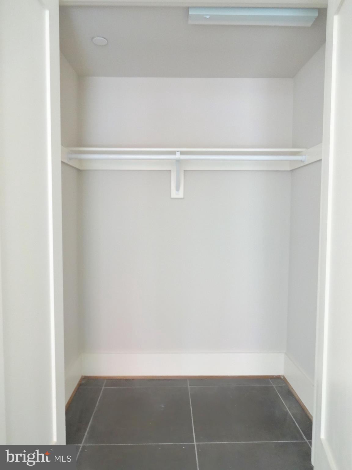 1311 PENNSYLVANIA AVENUE SE B