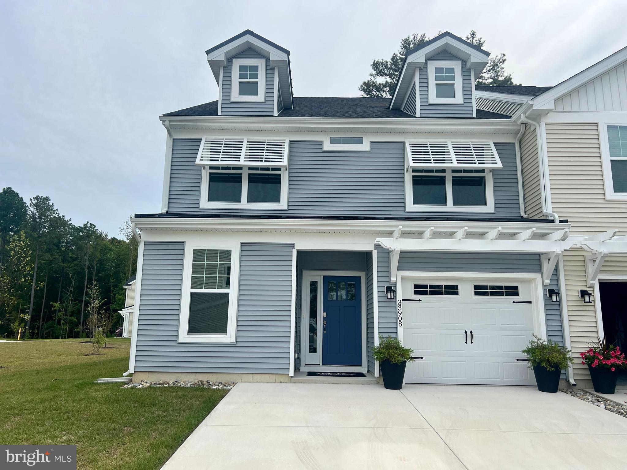 FRIENDSHIP CREEK - Residential