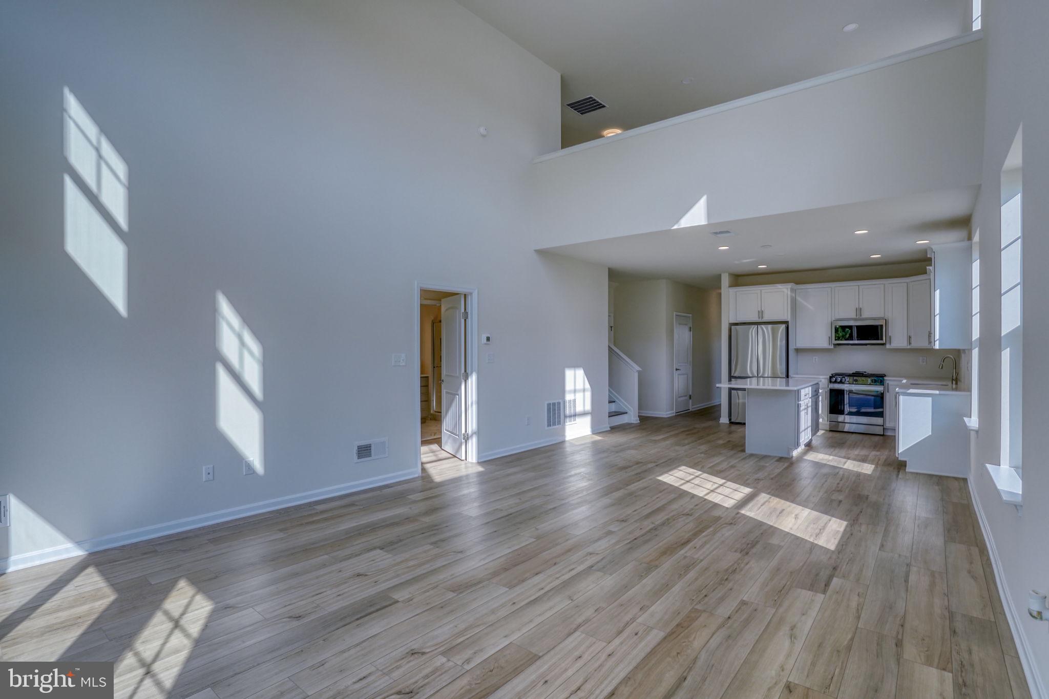 FRIENDSHIP CREEK - Residential