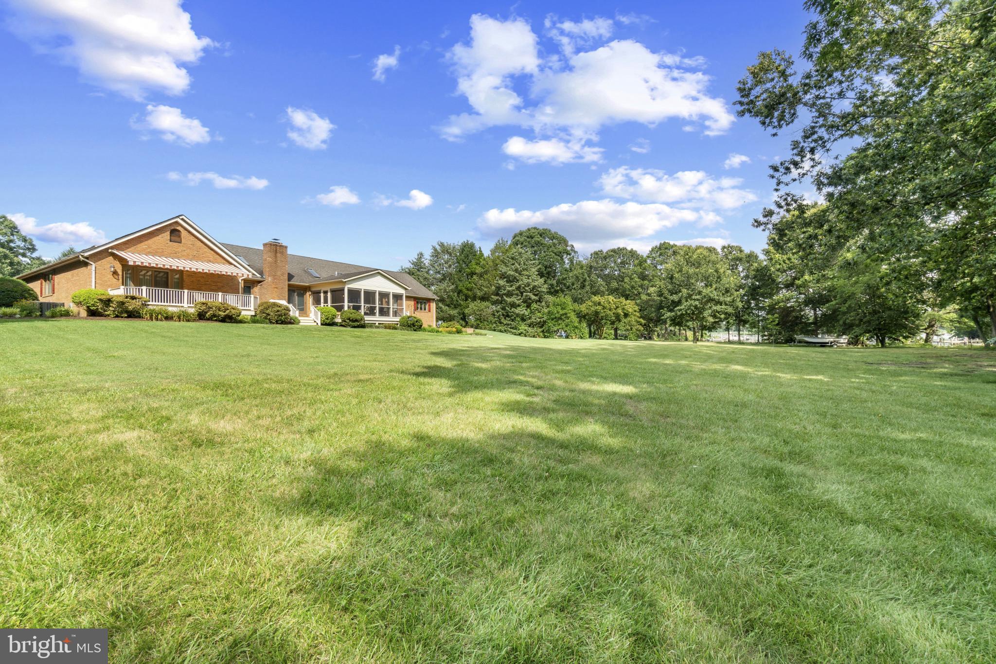 GOVERNOR GRASON MANOR - Residential