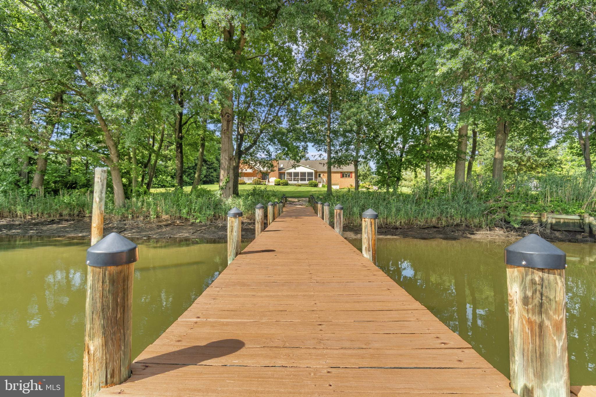 212 BRICKHOUSE DRIVE