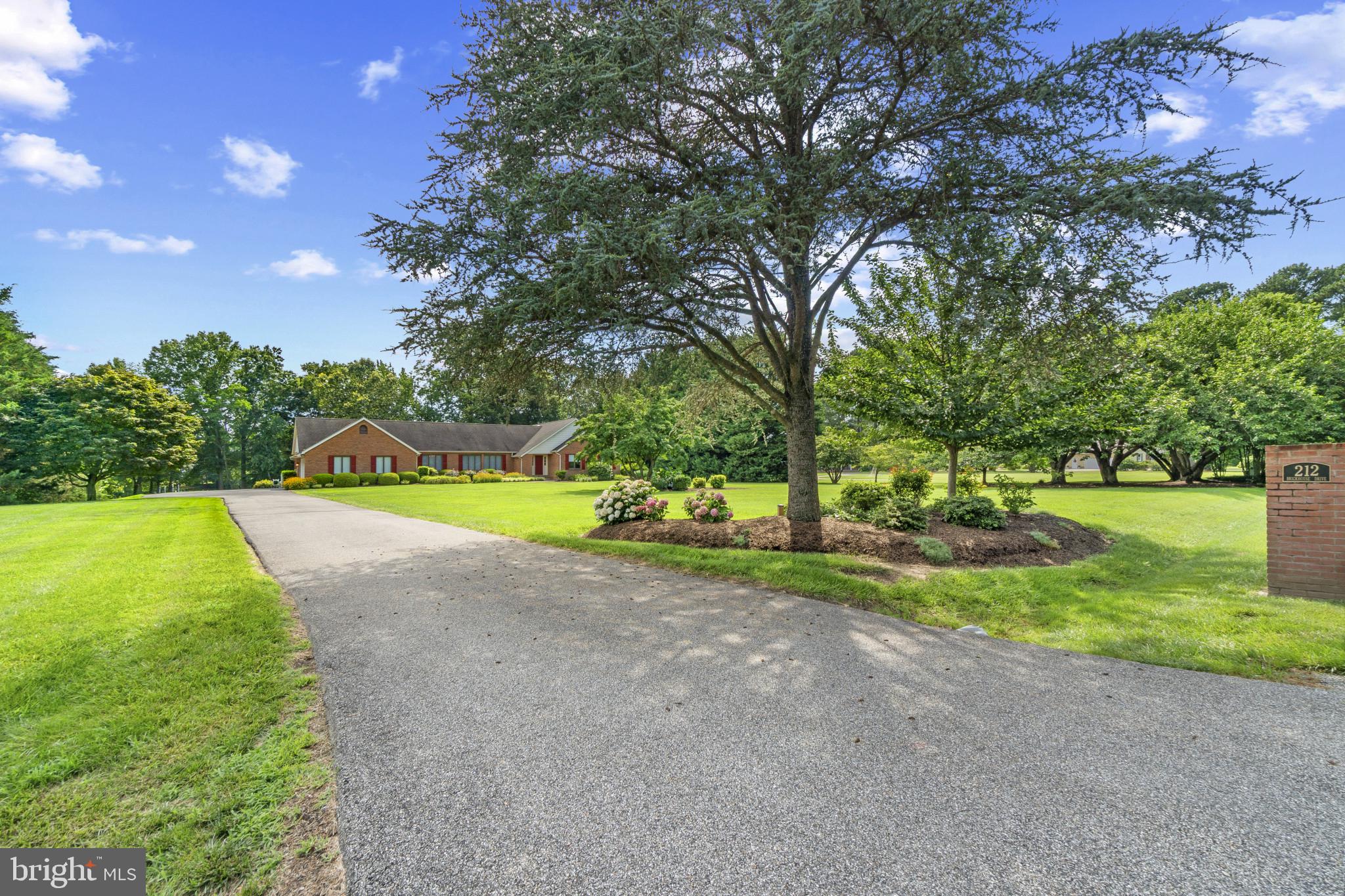 GOVERNOR GRASON MANOR - Residential