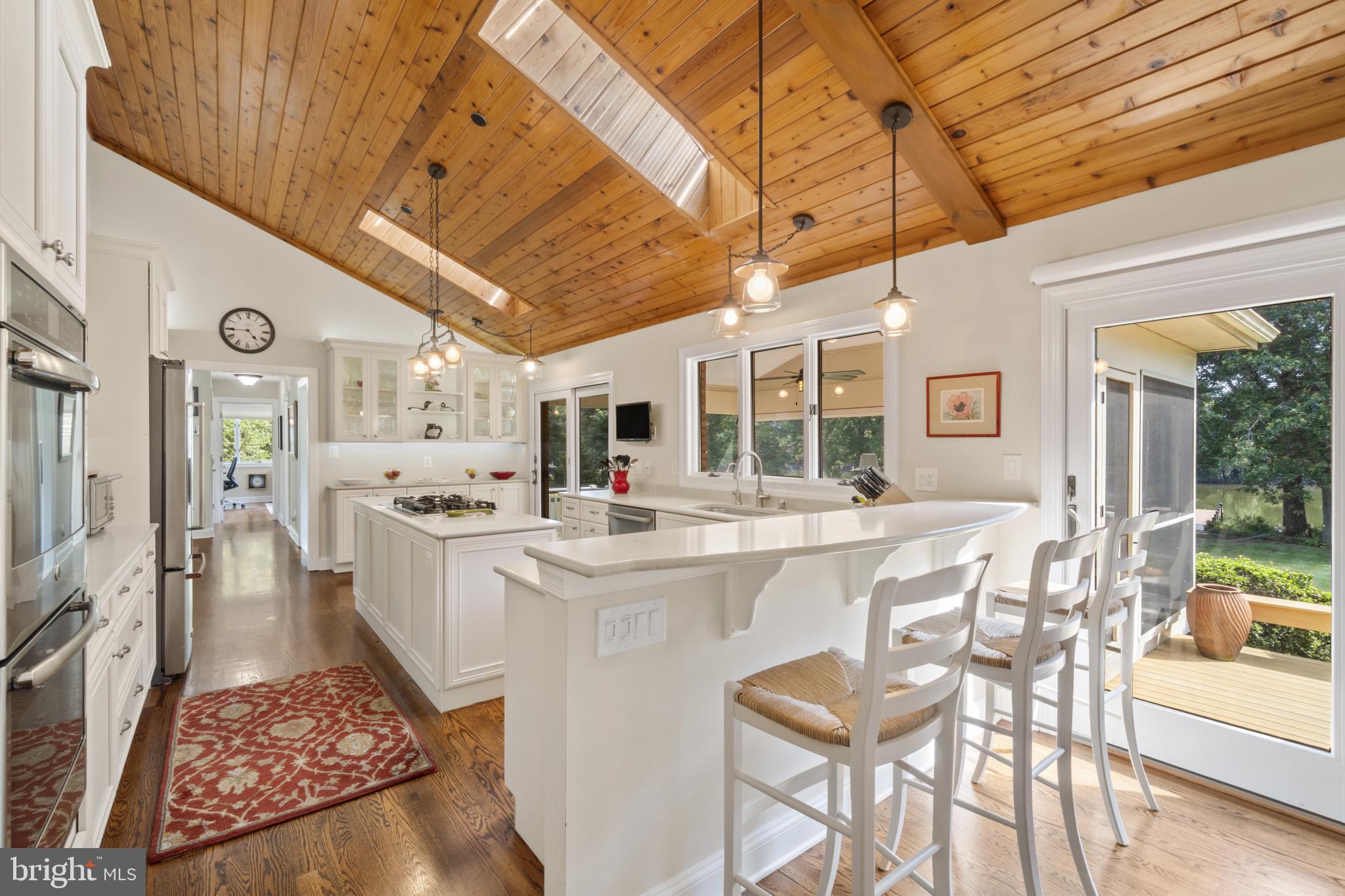 212 BRICKHOUSE DRIVE