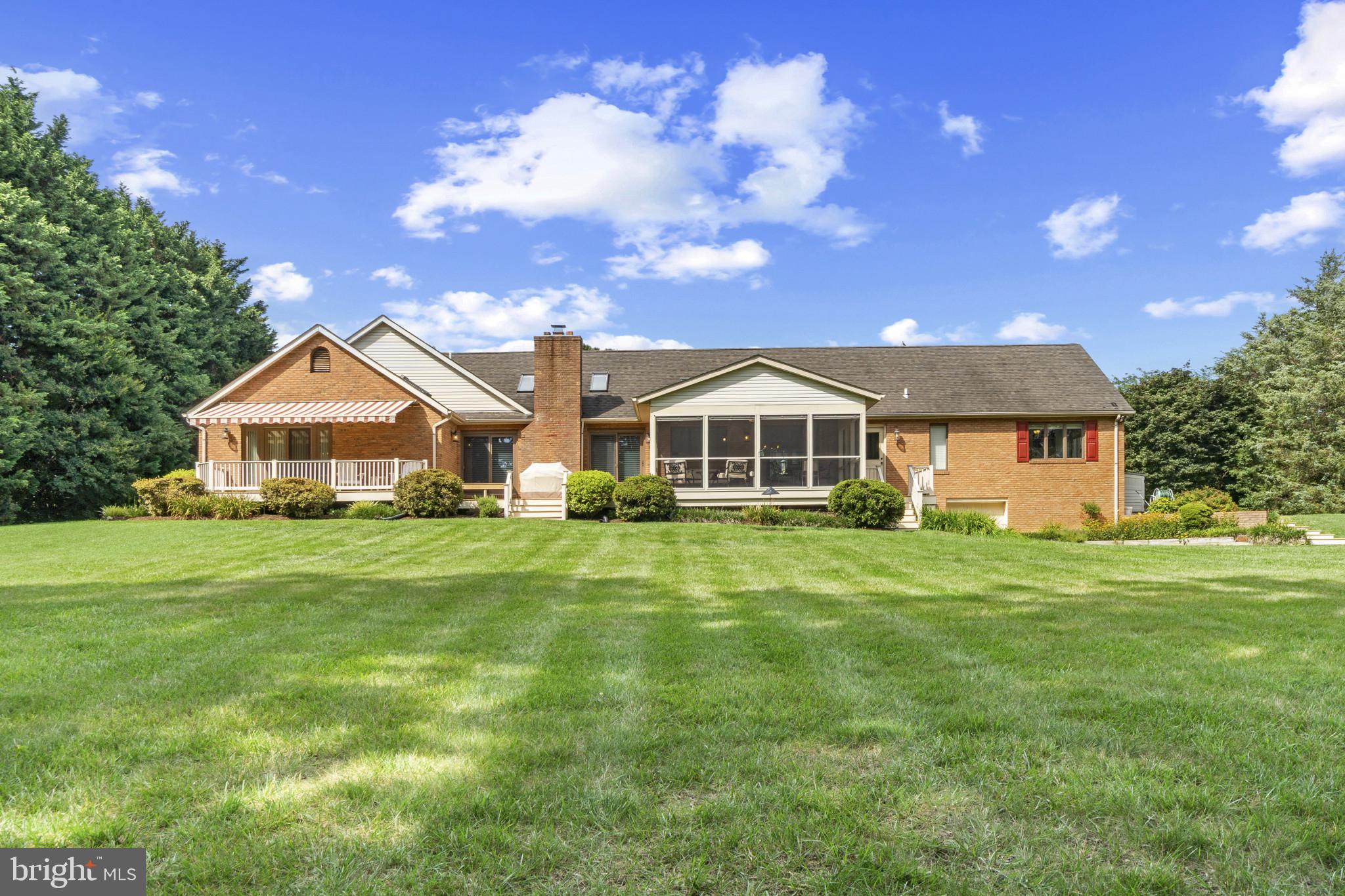 GOVERNOR GRASON MANOR - Residential